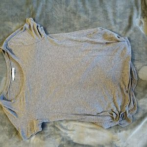 Scoop neck t-shirt